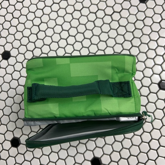 Thermos Minecraft lunch box - Picture 5 of 5